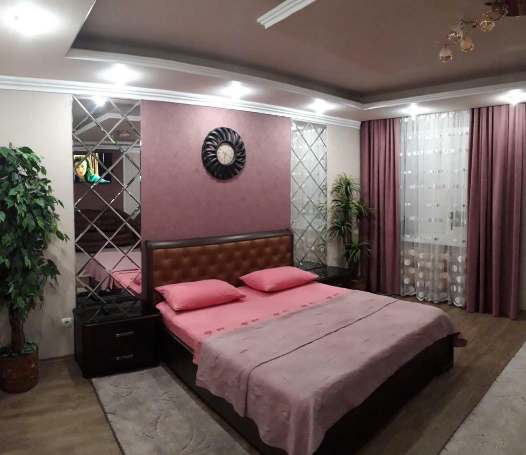 Apartment In A New House Kremenchuk Luaran gambar